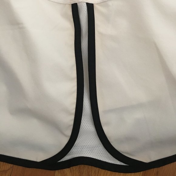 Nike Skirt/Shorts - Picture 5 of 5